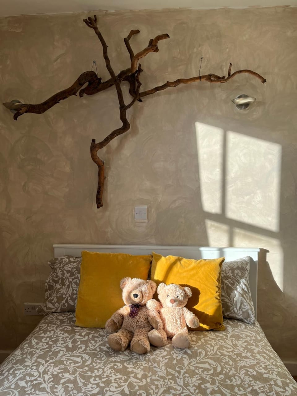 Bed, Bedroom