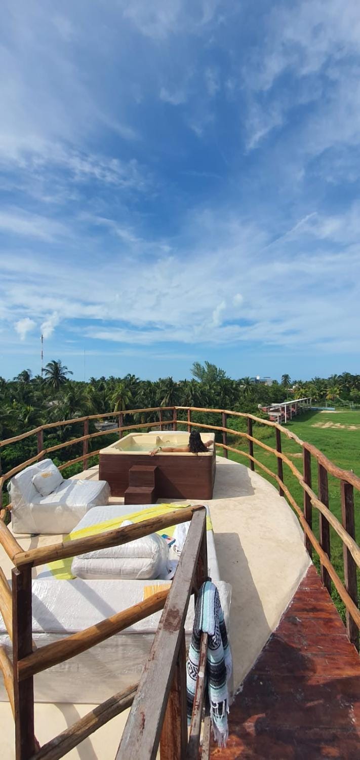 View (from property/room), Balcony/Terrace