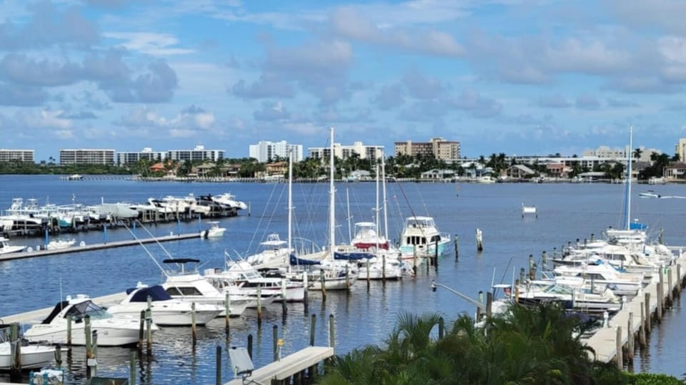 Turnkey Tranquility with Marina & Intercoastal views House in Lantana