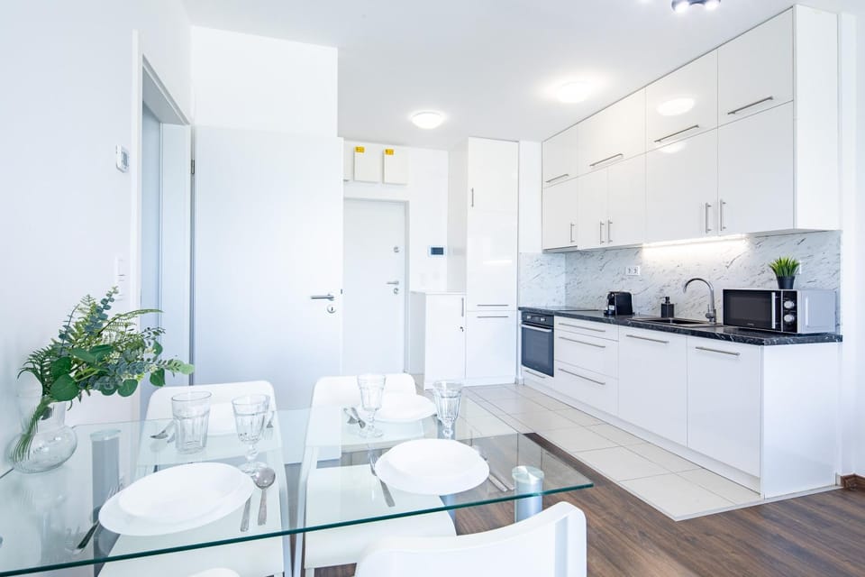Central - Balcony - Cozy - AC Apartment in Budapest
