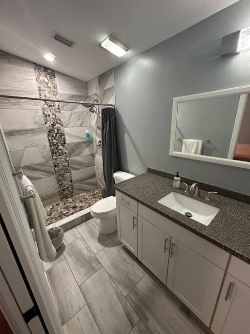 5 Bedroom house 18mi from Ft Myers Beach House in Cape Coral