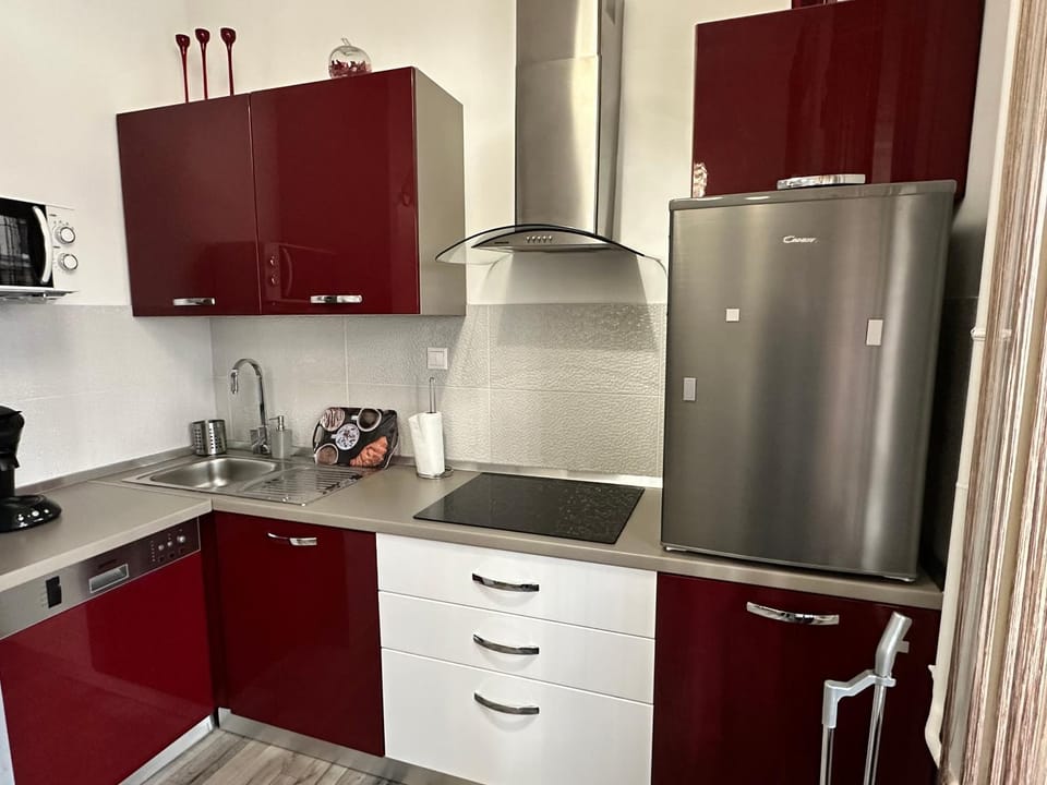 DoubleDoor Apartment in Budapest