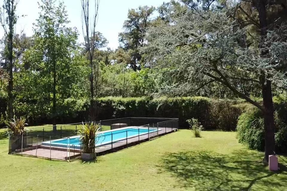 Casa Quinta para Descansar en Mercedes House in Buenos Aires Province
