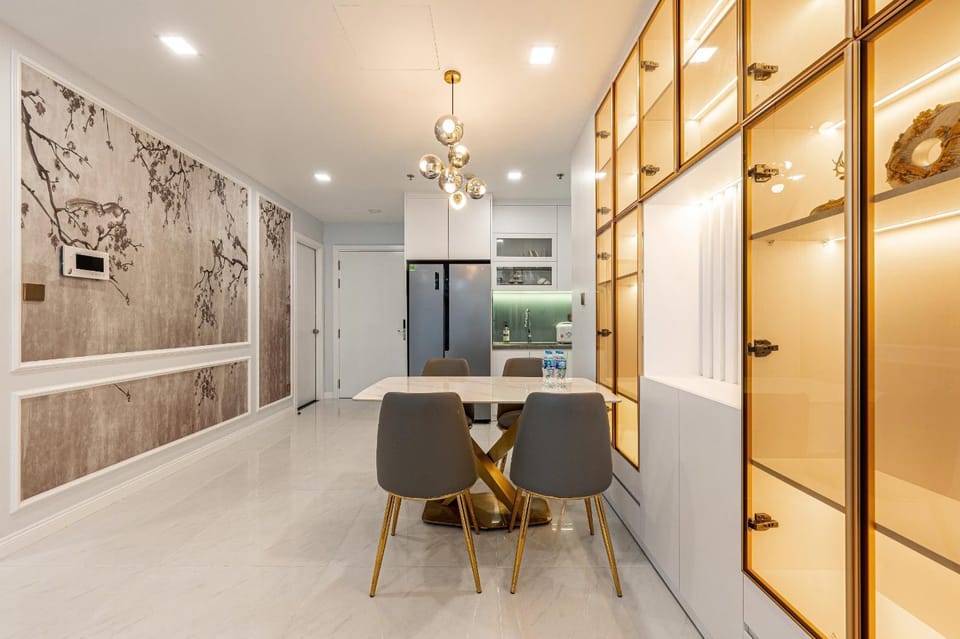 Kitchen or kitchenette, Living room, Seating area, Dining area, wardrobe