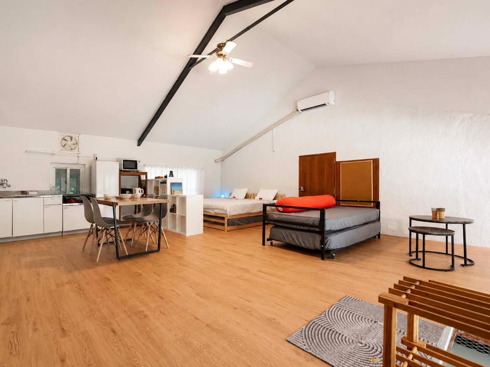 Living room, Bedroom