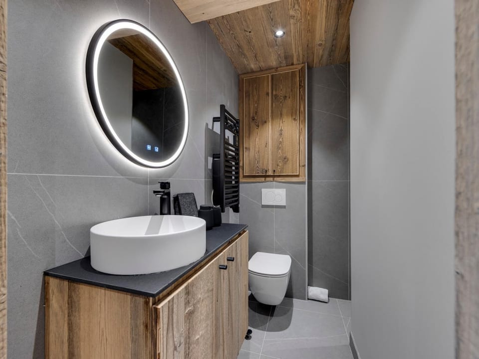 Charmant Appartement Centre Val d'Isère - 4 Pers, Balcon, WiFi - FR-1-567-130 Apartment in Val dIsere