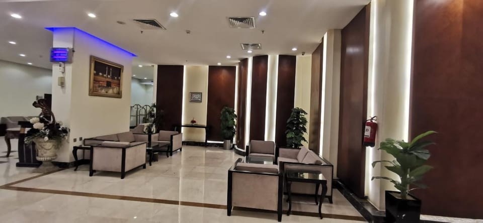 Lobby or reception, Seating area