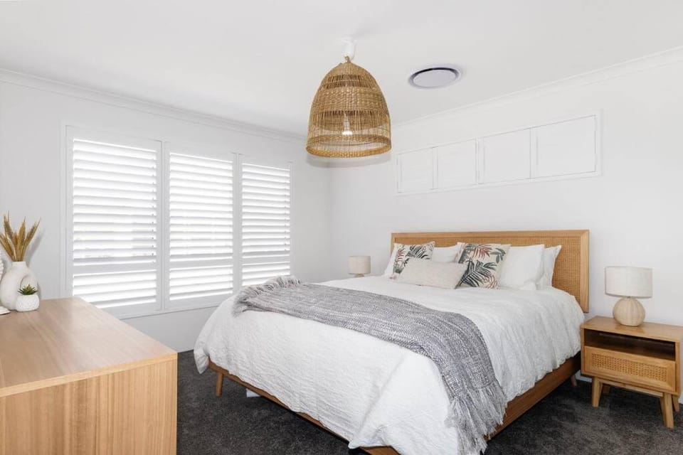 Newly Built Luxury Modern Home House in Dunsborough