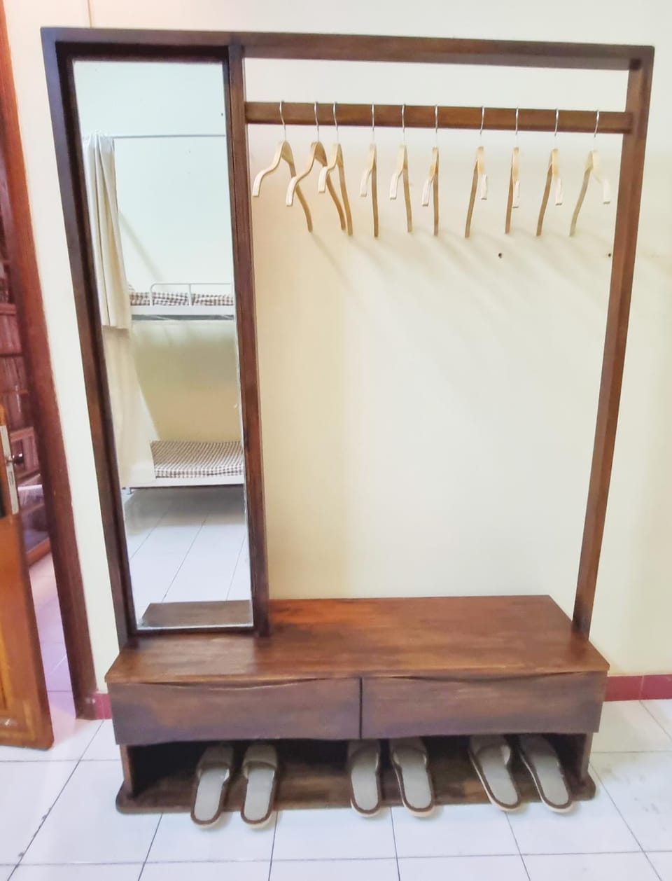 wardrobe