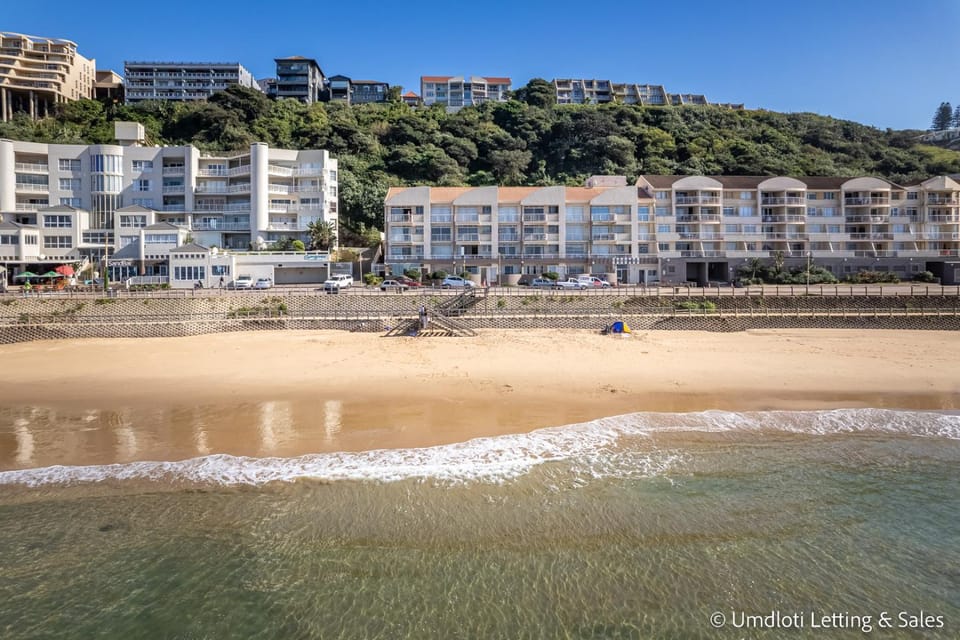 Property building, Day, Natural landscape, Beach, Sea view