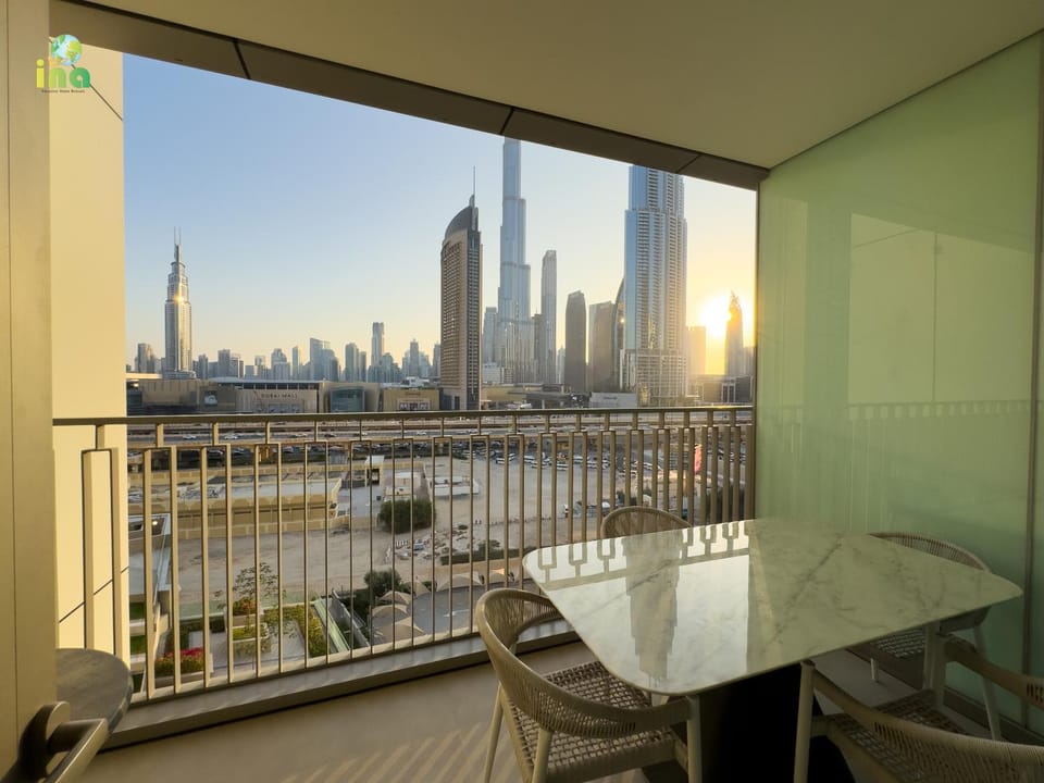 View (from property/room), Balcony/Terrace, City view