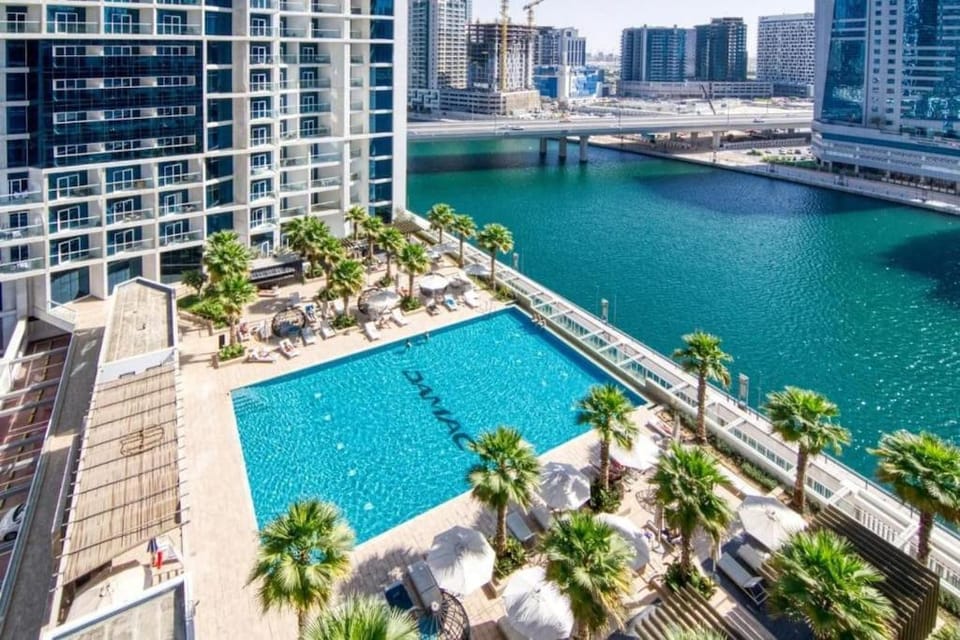 Balcony/Terrace, Swimming pool