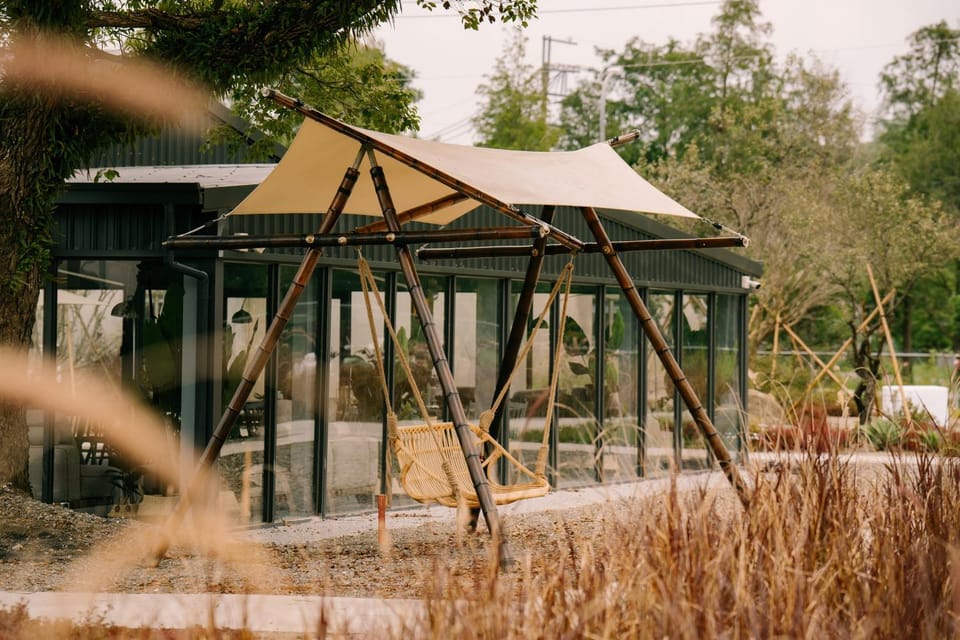 Patio, Activities, Children play ground, Entertainment, older children, pet friendly