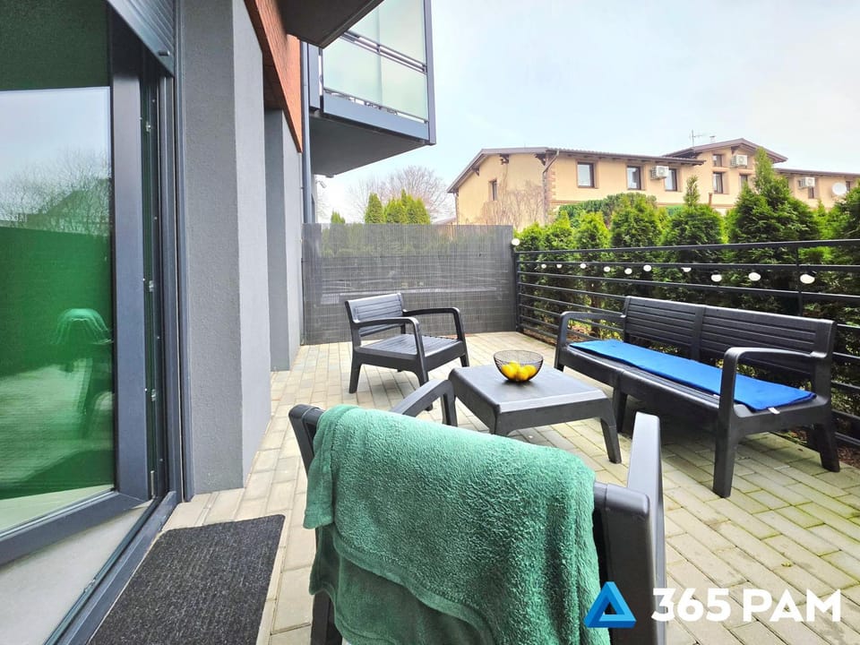 Property building, Day, View (from property/room), Balcony/Terrace, Seating area
