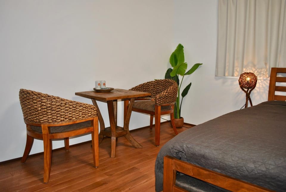 Seating area, Bedroom