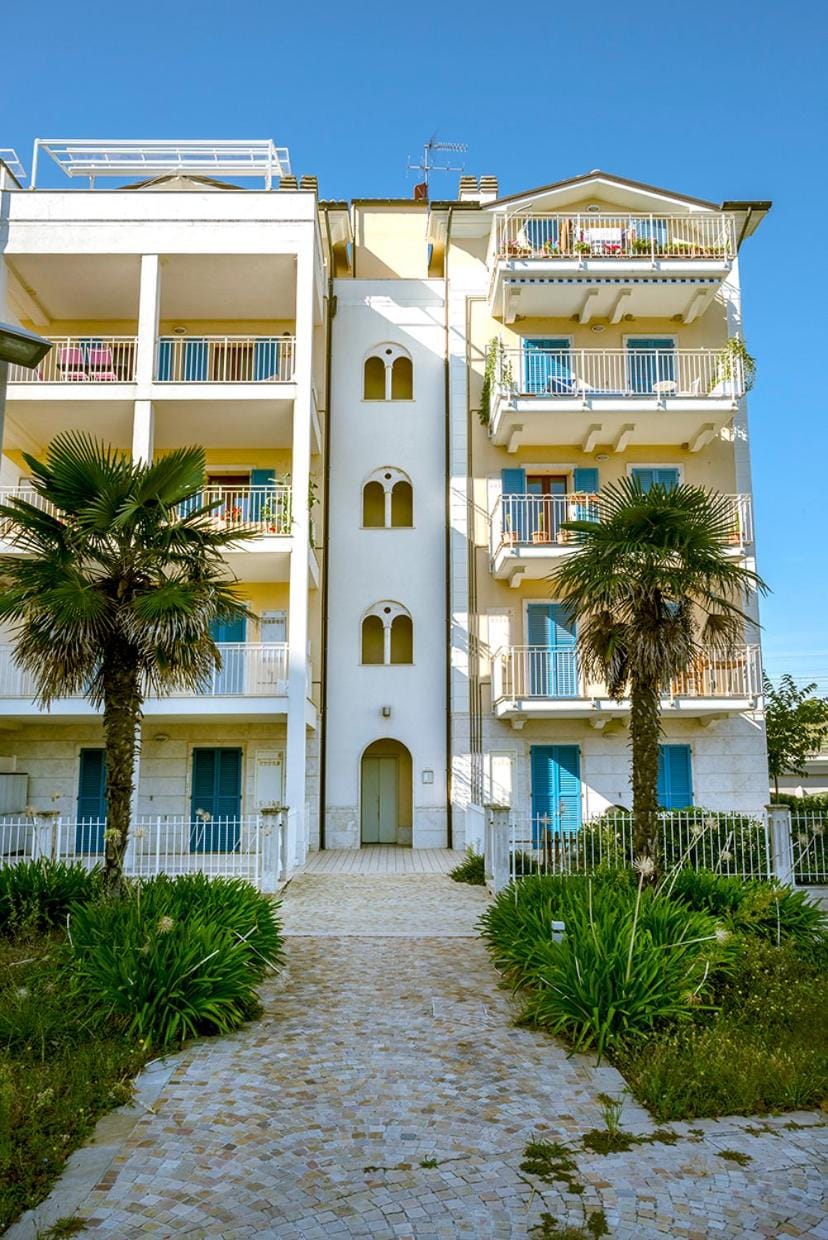 Trilocale a 200mt dal mare di Porto Recanati - P014 Apartment in Porto Recanati