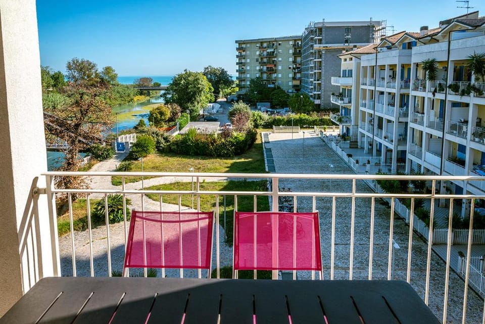 Trilocale a 200mt dal mare di Porto Recanati - P014 Apartment in Porto Recanati