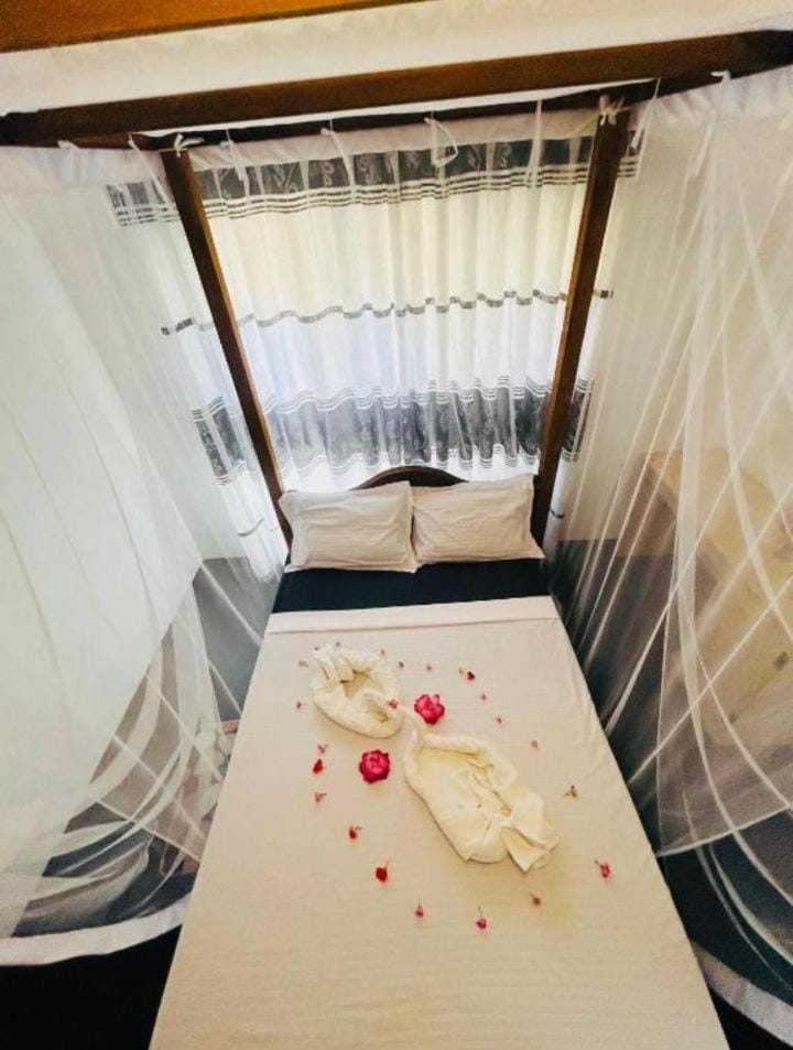 Newton House Vacation rental in Southern Province
