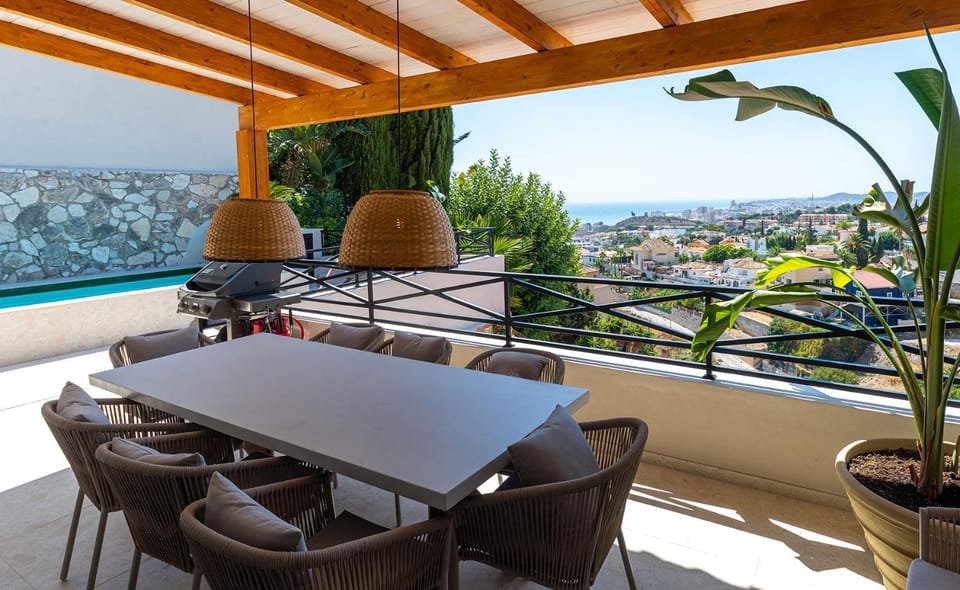 View (from property/room), Balcony/Terrace, Dining area, Swimming pool