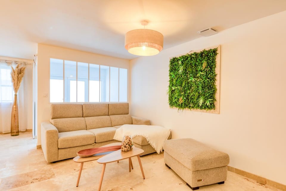 Property building, Living room