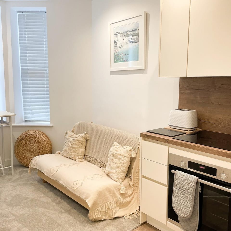 Ground Floor Couples Retreat Apartment in Newquay