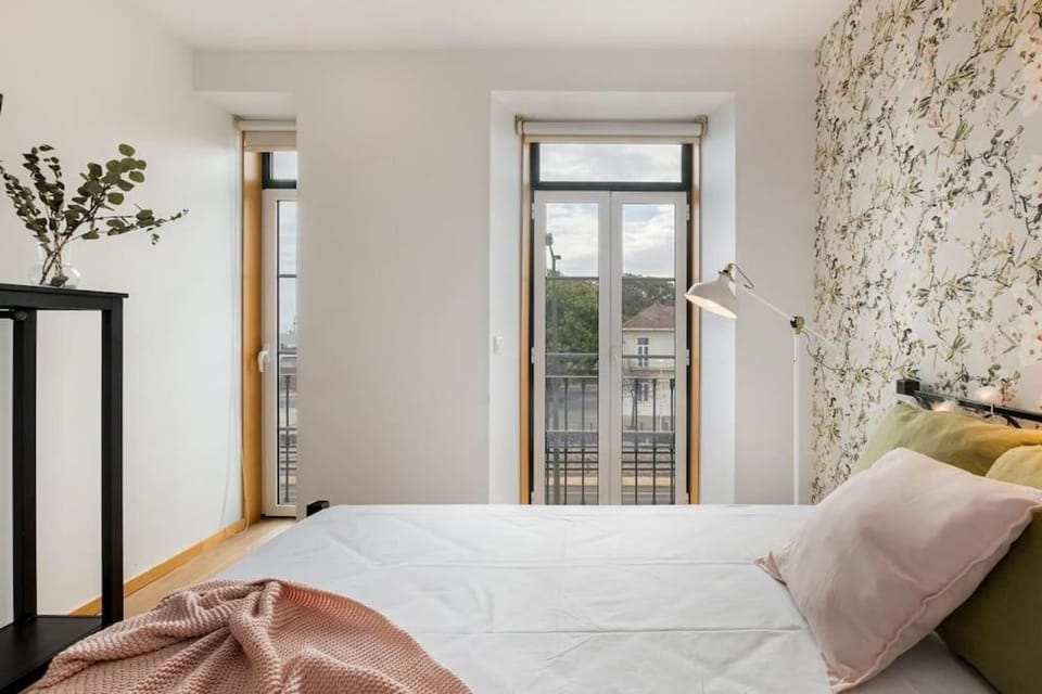 4ºD 24 de Julho Terrace Apartment in Lisbon