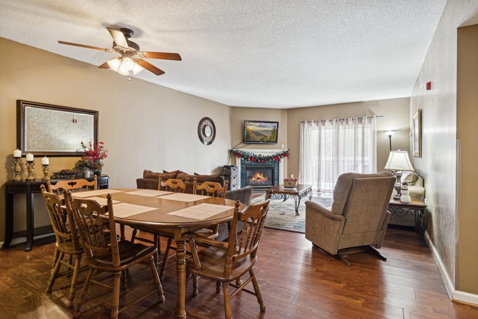 WP332 Eagle View House in Pigeon Forge