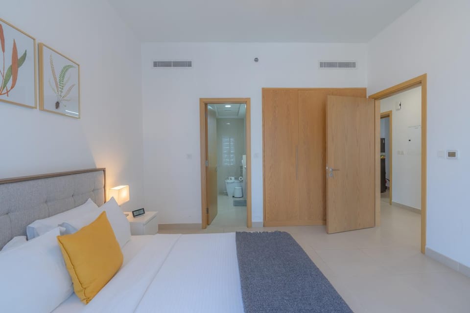 Bedroom, wardrobe