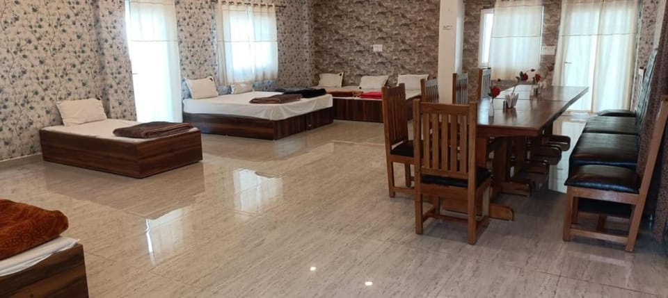 Hotel Annapurna Regency Apartment hotel in Uttar Pradesh