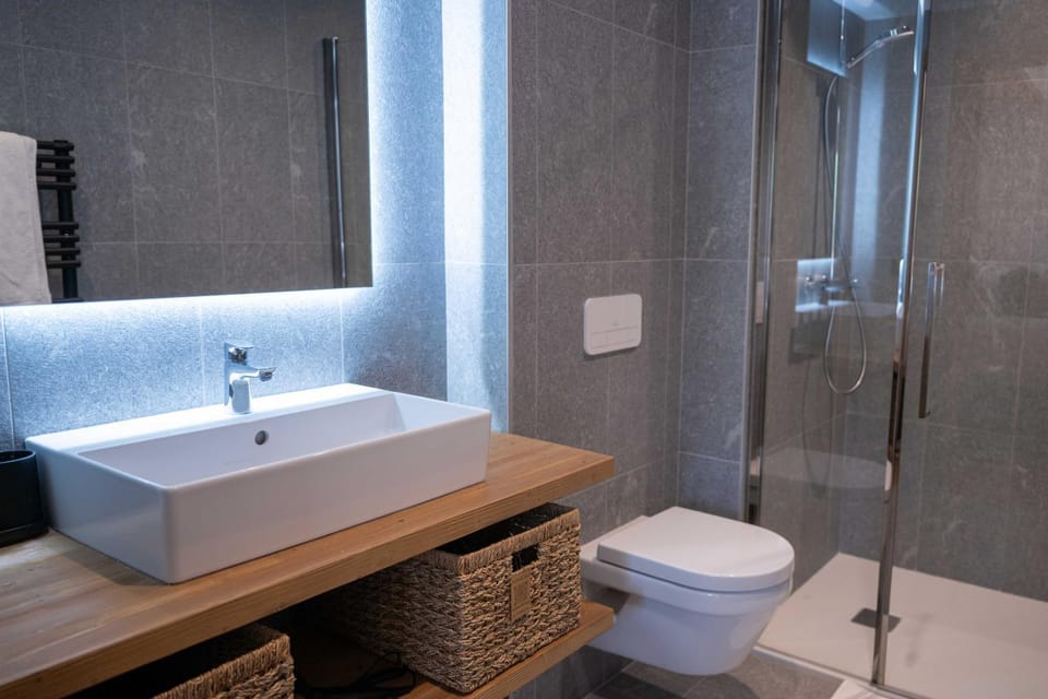 Exclusive accommodation terrace, parking and pool Apartment in Megève