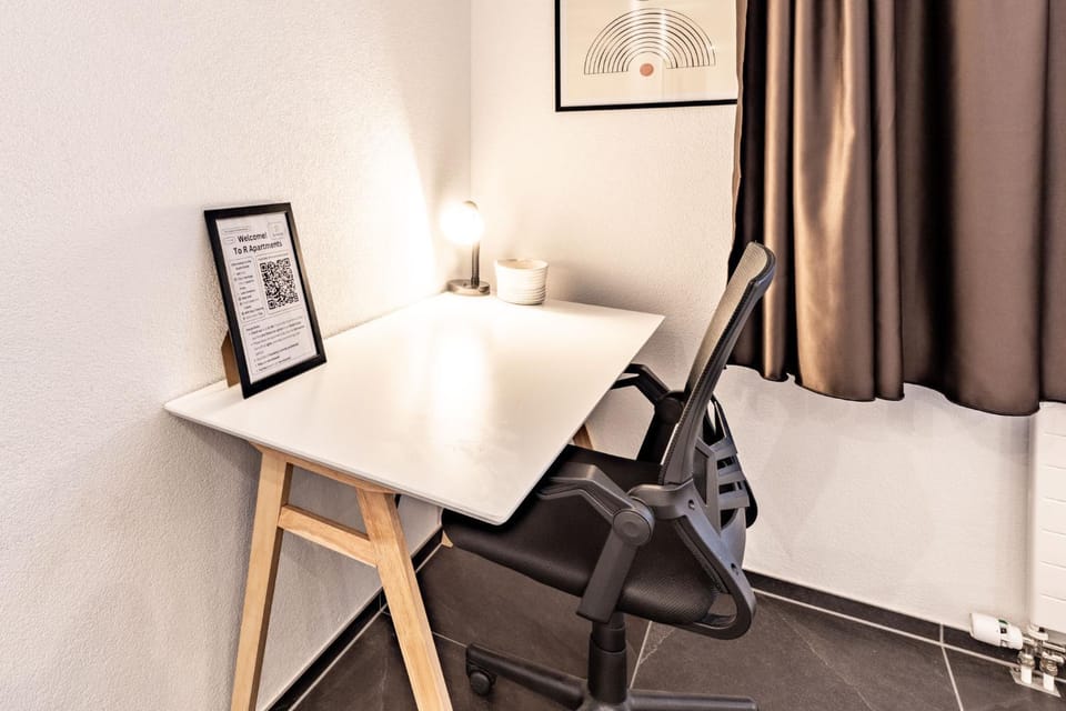 Decorative detail, Seating area, On site