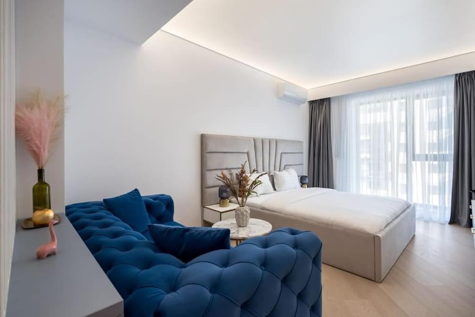 THE Prussian Blue Suite Apartment in Romania