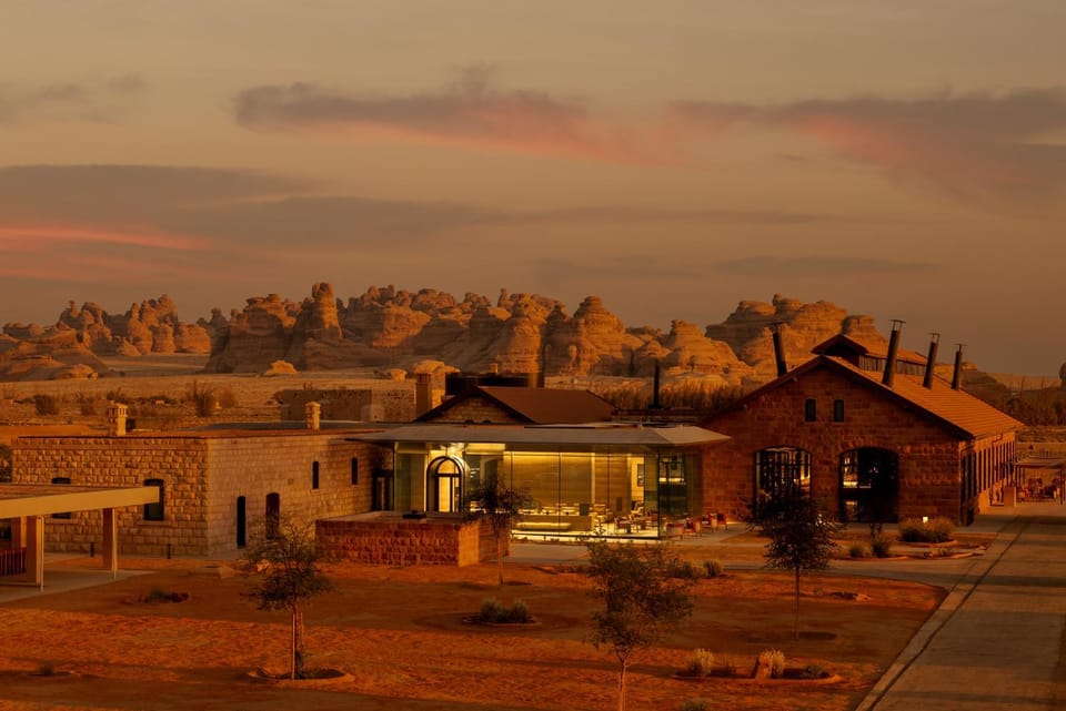 Property building, Nearby landmark, Day, Sunrise, Sunset
