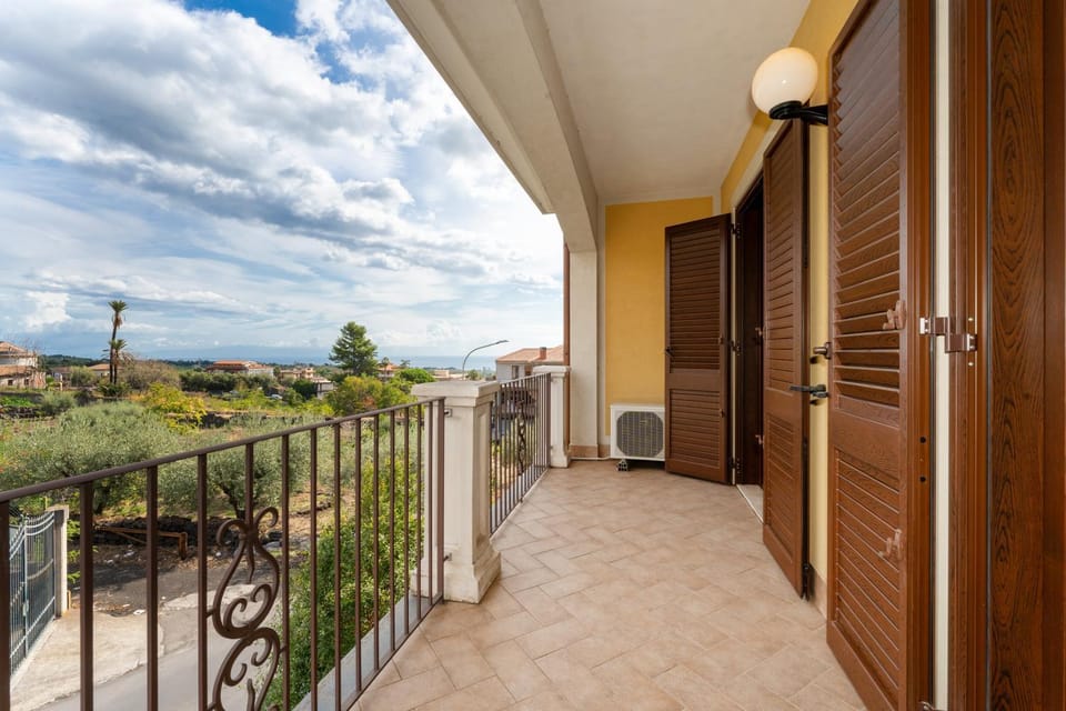 Aghi di Pino Holiday by Harmony House Apartment in Acireale