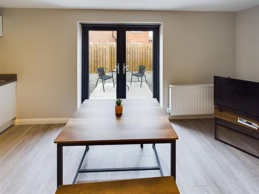 1 Bed 1 mile from City Centre Apartment in Belfast