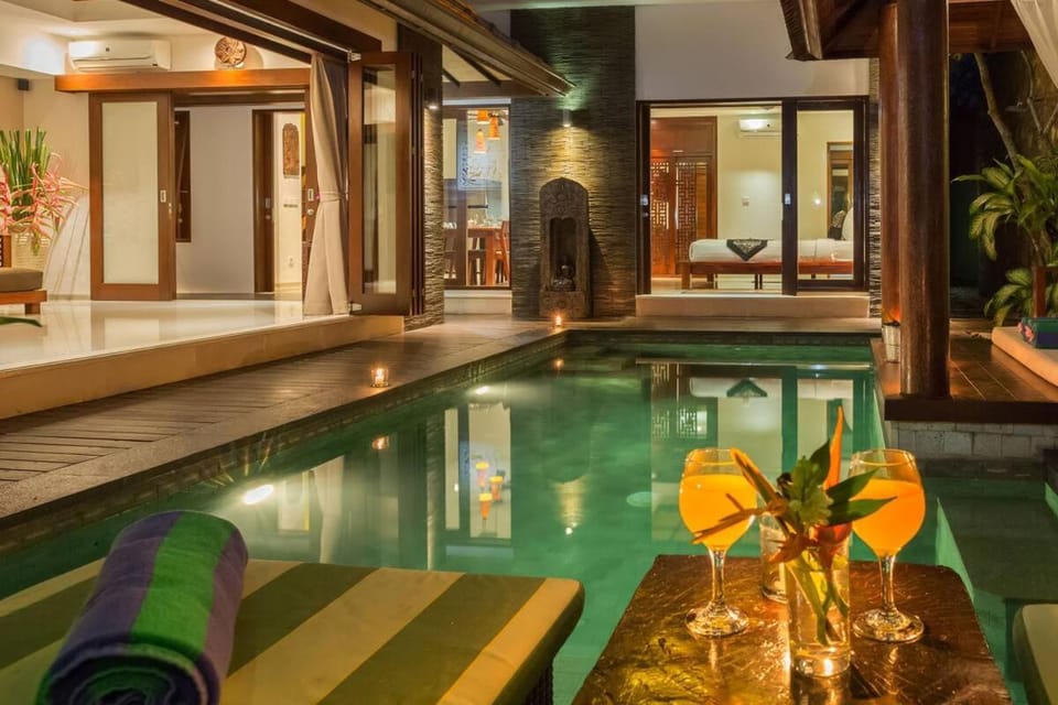 Garden, Swimming pool