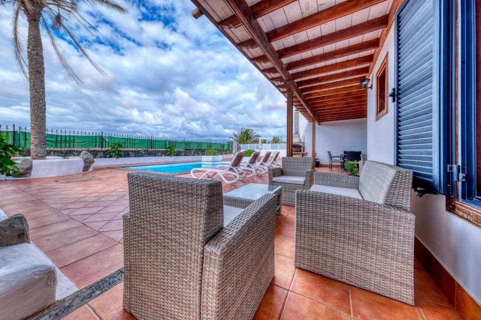 Patio, Garden, Garden view
