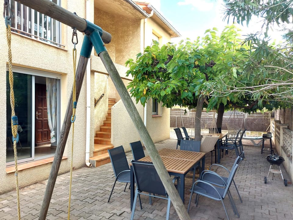 Day, Garden