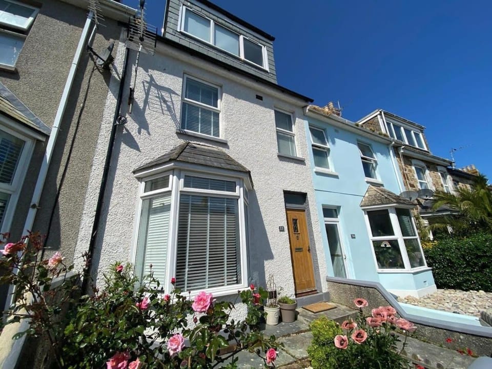 Spacious Home Private Parking Central Newquay House in Newquay