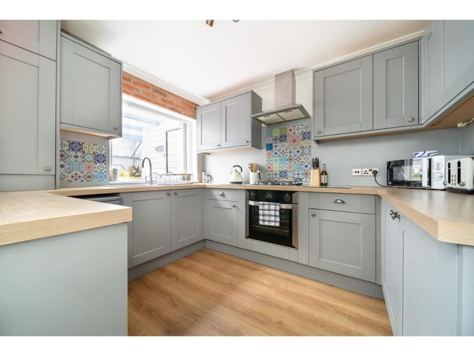 Spacious Home Private Parking Central Newquay House in Newquay