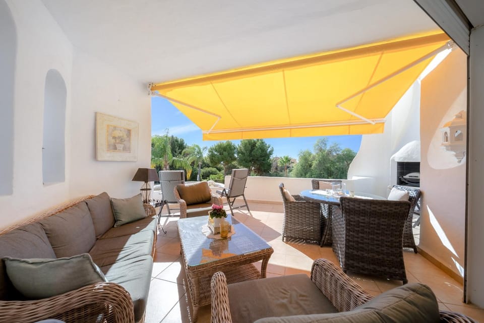 E04 Jardines 1 - Apartment Apartment in Sitio de Calahonda