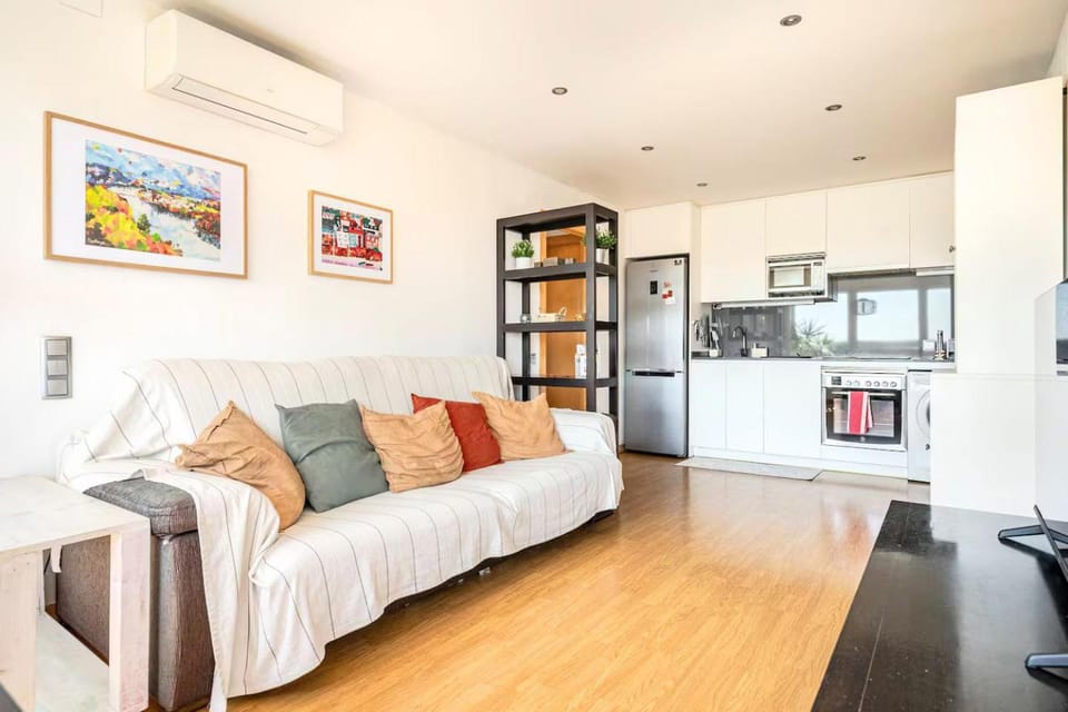 Kitchen or kitchenette, Living room, Family, furniture, internet, kitchen, air conditioner