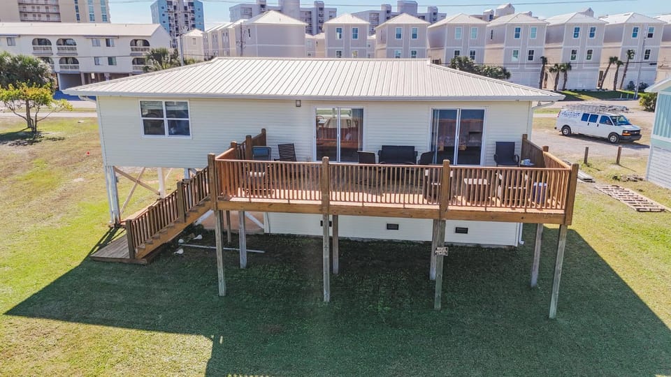 Unwind House in West Beach