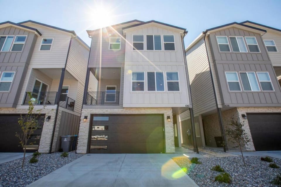 Canyon Escape Luxury Ski home American Fork House in American Fork