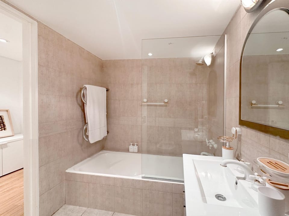 Dpto Plaza San Martin Apartment in Buenos Aires