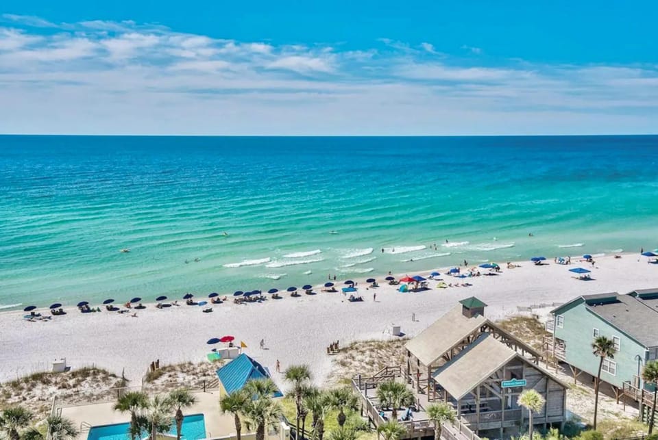 Luxury Beach House Steps from Pool and Short Walk to Private Beach Pavilion House in Miramar Beach