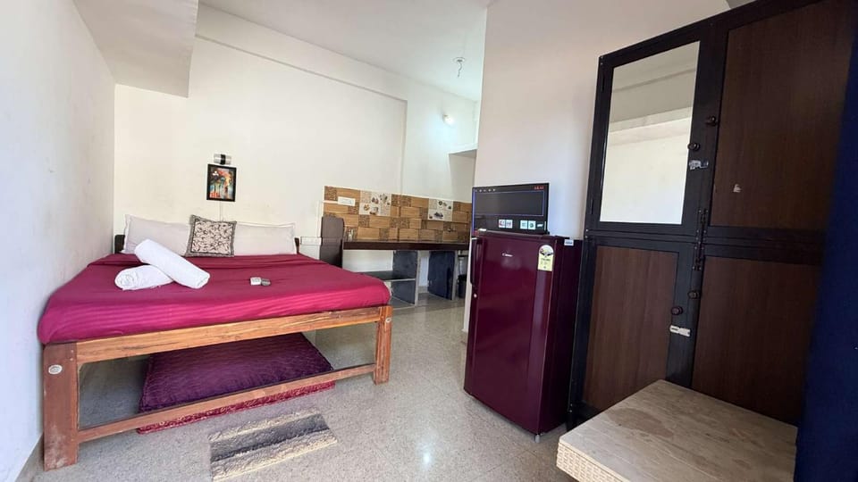 REST POINT GUEST HOUSE AND APPARTMNTs Apartment in Goa, India