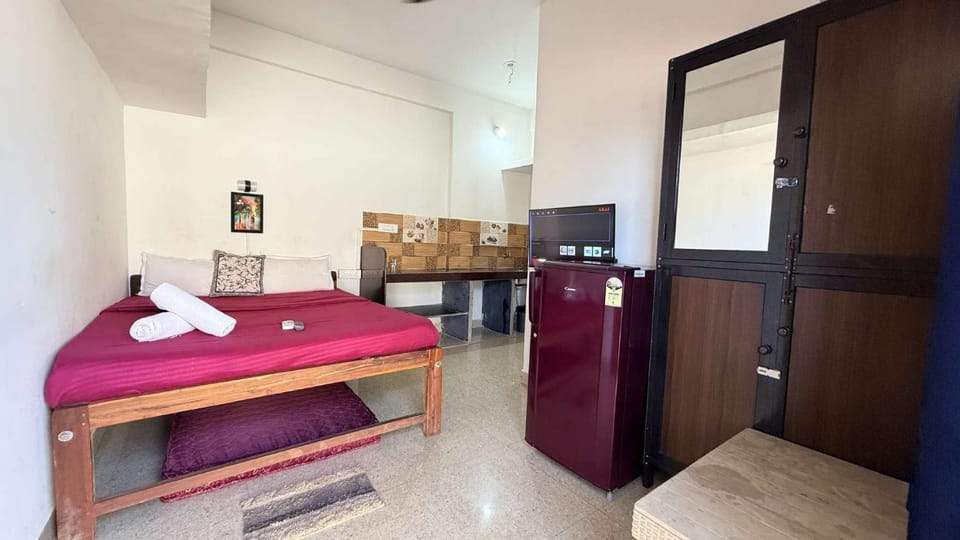 REST POINT GUEST HOUSE AND APPARTMNTs Apartment in Goa, India