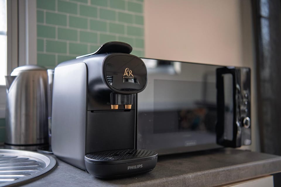 Coffee/tea facilities, Kitchen or kitchenette