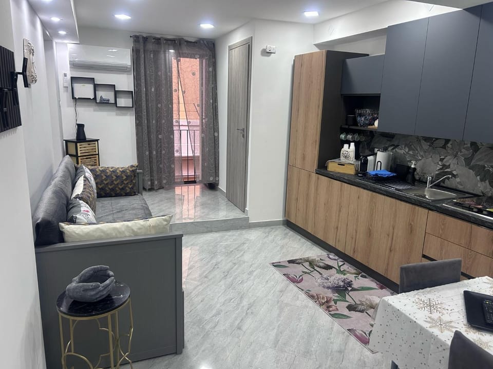 Dogana Apartament Apartment in Catania